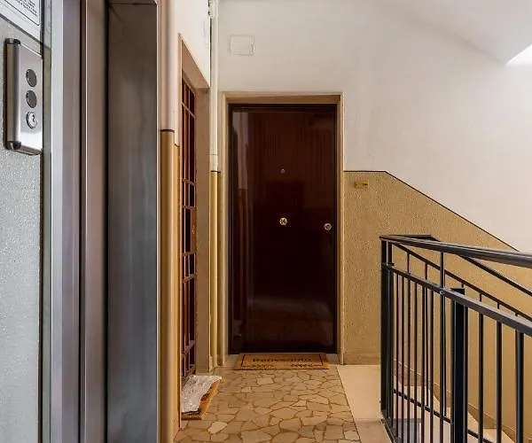 Ibisco By Wonderful Italy *